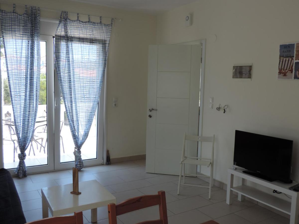 Fotis Apartments Skala Neon Kydonion 外观 照片